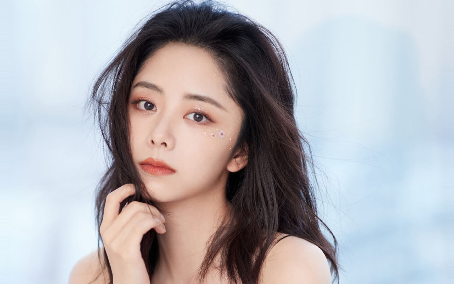 爱游戏体育APP下载-【搞笑】塞内加尔后卫滑倒后误打误撞完成助攻，塞内加尔怎么样